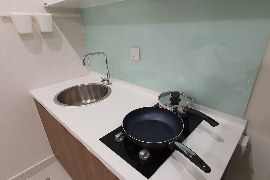 Kozi Square New Sgh Cozy Home 7A กูชิง ภายนอก รูปภาพ