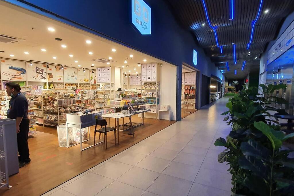 Kozi Square New Sgh Cozy Home 7A กูชิง ภายนอก รูปภาพ